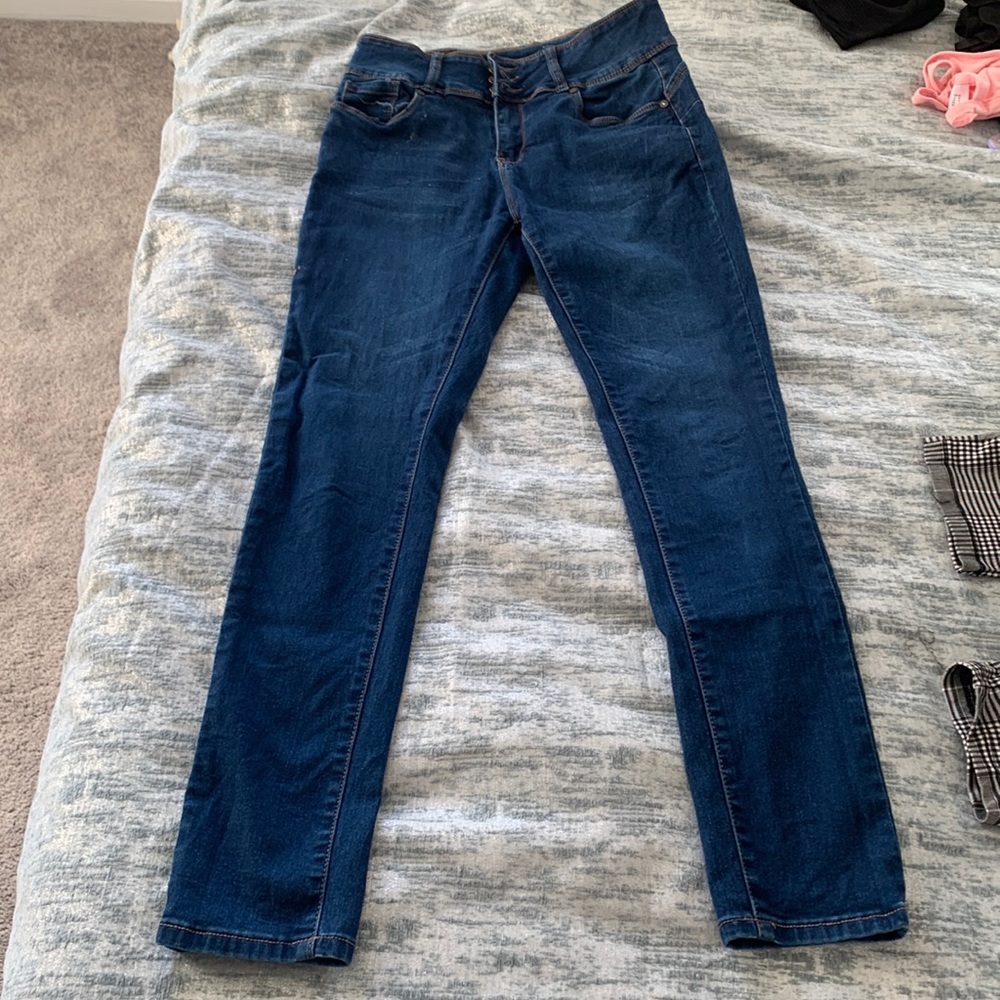 Booty lifting jeans- stretch and high waisted with buttons